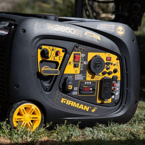 Firman W03383 30 Amp 3300W/3650W Remote Start Gas Inverter Generator New